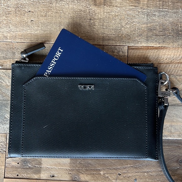 Tumi travel document wristlet - Picture 5 of 6
